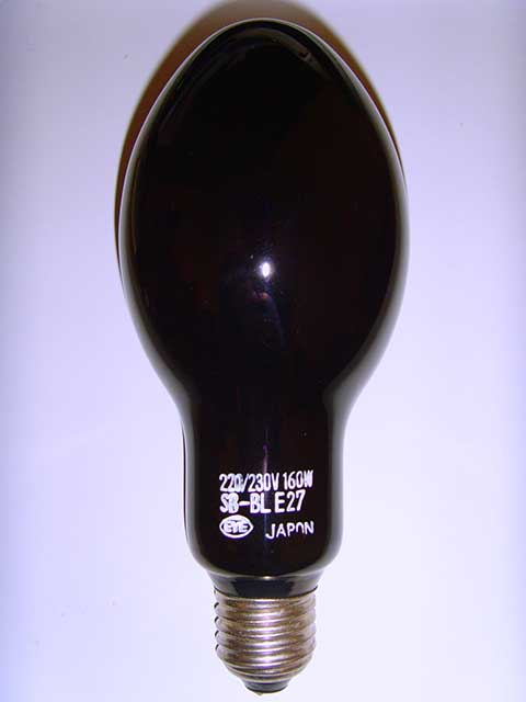 Газоразрядная ртутная лампа «чёрного света» с цоколем E27